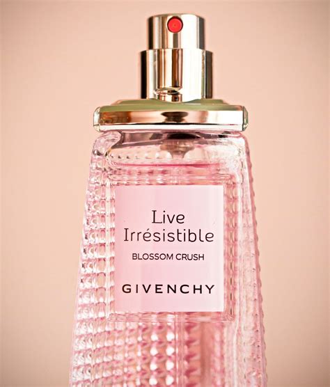 givenchy very irresistible blossom|live irresistible givenchy 30 ml.